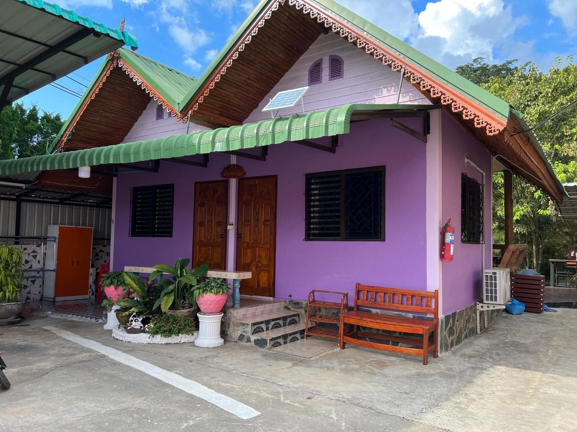 Tassana House Hotel Khao Kho Bagian luar foto