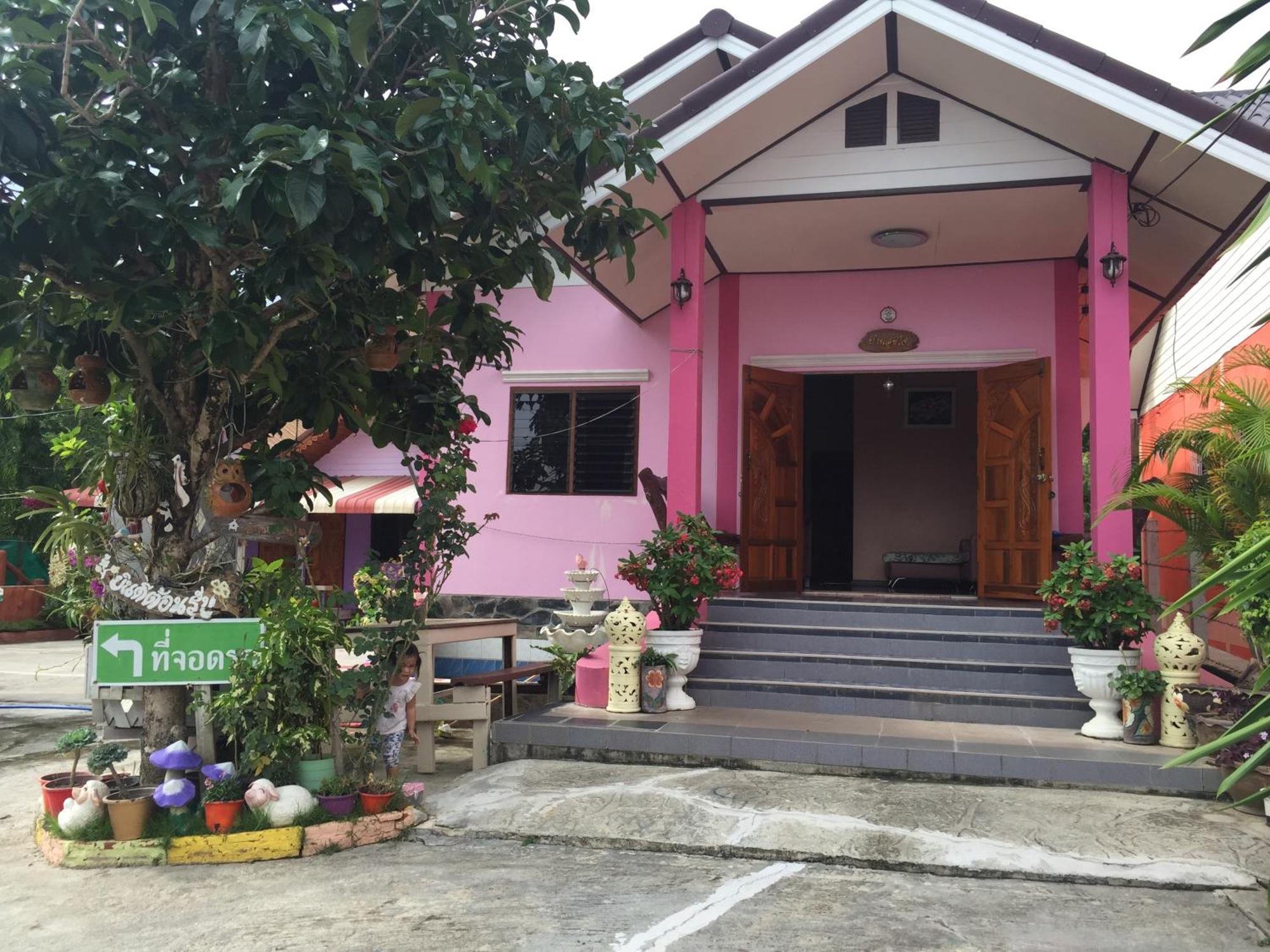 Tassana House Hotel Khao Kho Bagian luar foto